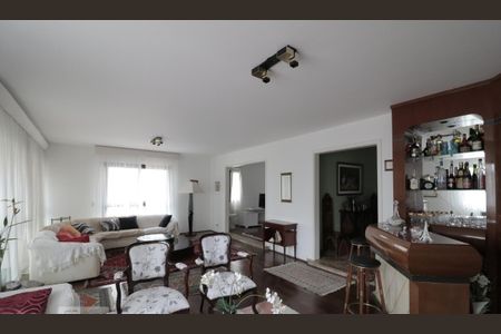 Apartamento à venda com 4 quartos, 270m² em Jardim Analia Franco, São Paulo