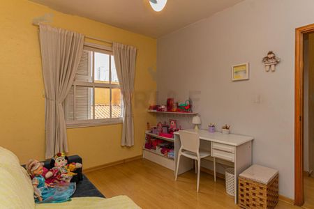 Casa à venda com 3 quartos, 168m² em Vila Cordeiro, São Paulo