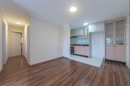 Sala de apartamento para alugar com 3 quartos, 83m² em Santo Amaro, São Paulo