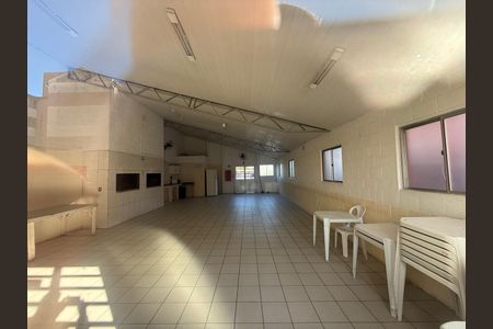 Apartamento à venda com 42m², 2 quartos e 1 vaga Apartamento à venda com 42m², 2 quartos e 1 vagaÁrea externa