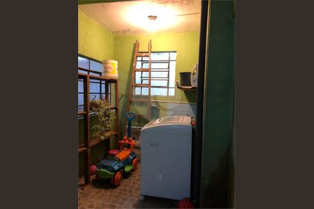 Casa à venda com 5 quartos, 230m² em Tremembé, São Paulo