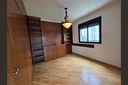 Apartamento à venda com 192m², 3 quartos e 3 vagas