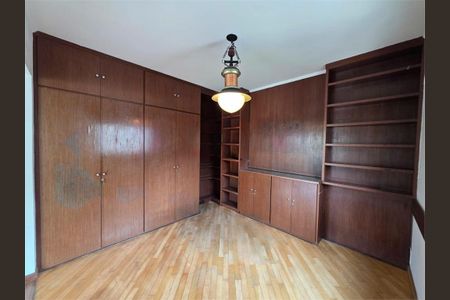Apartamento à venda com 192m², 3 quartos e 3 vagas