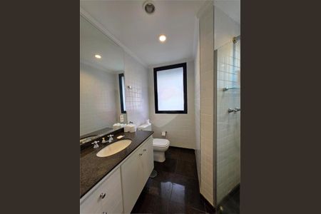Apartamento à venda com 192m², 3 quartos e 3 vagas