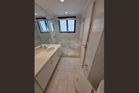 Apartamento à venda com 192m², 3 quartos e 3 vagas