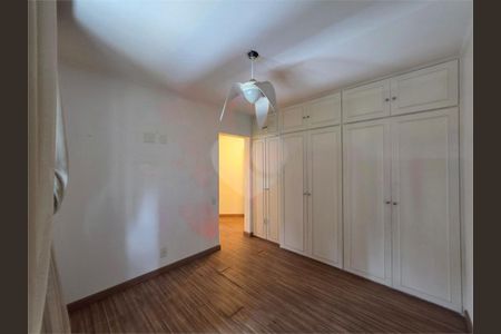 Apartamento à venda com 192m², 3 quartos e 3 vagas