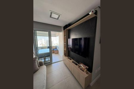 Foto 02 de apartamento à venda com 2 quartos, 81m² em Vila Firmiano Pinto, São Paulo