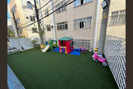 Apartamento à venda com 48m², 2 quartos e sem vagaÁrea comum - Playground