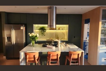 Apartamento à venda com 2 quartos, 93m² em Vila Ipojuca, São Paulo