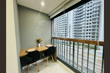 Apartamento à venda com 24m², 1 quarto e sem vaga