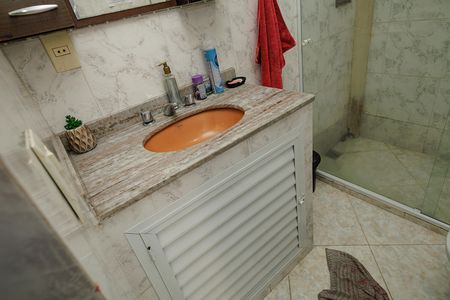 Casa à venda com 450m², 5 quartos e 1 vaga Casa à venda com 450m², 5 quartos e 1 vagaBanheiro