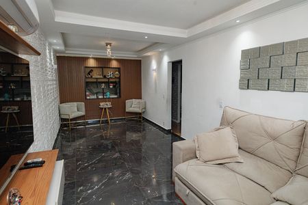 Casa à venda com 450m², 5 quartos e 1 vaga Casa à venda com 450m², 5 quartos e 1 vagaSala
