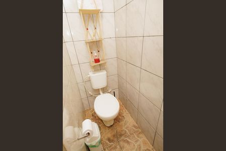 Casa à venda com 450m², 5 quartos e 1 vaga Casa à venda com 450m², 5 quartos e 1 vagaLavabo