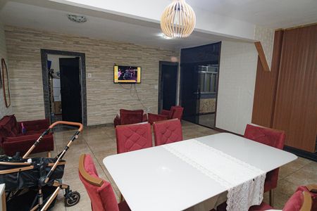 Casa à venda com 450m², 5 quartos e 1 vaga Casa à venda com 450m², 5 quartos e 1 vagaCopa