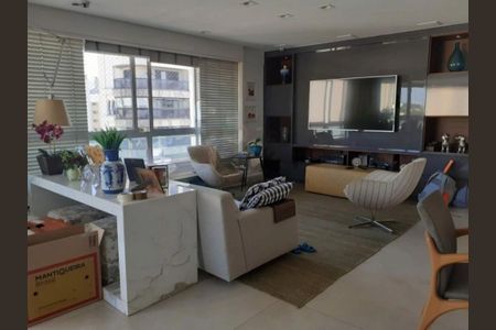 Apartamento à venda com 3 quartos, 158m² em Indianópolis, São Paulo