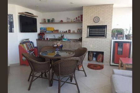 Apartamento à venda com 3 quartos, 158m² em Indianópolis, São Paulo