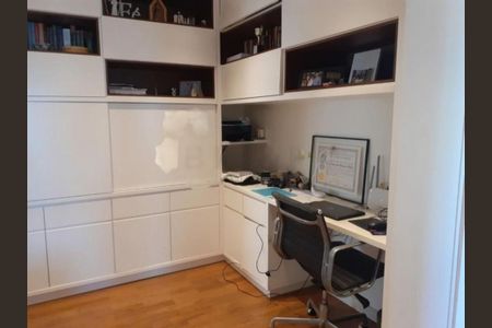 Apartamento à venda com 3 quartos, 158m² em Indianópolis, São Paulo