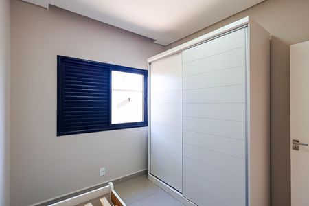 Casa de condomínio para alugar com 100m², 3 quartos e 1 vaga Casa de condomínio para alugar com 100m², 3 quartos e 1 vagaQuarto 2