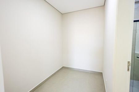 Casa de condomínio para alugar com 100m², 3 quartos e 1 vaga Casa de condomínio para alugar com 100m², 3 quartos e 1 vagaCloset da suíte