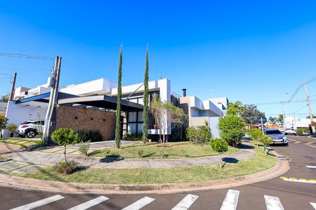 Casa de condomínio para alugar com 100m², 3 quartos e 1 vaga Casa de condomínio para alugar com 100m², 3 quartos e 1 vagaFachada
