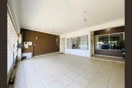 Casa à venda com 5 quartos, 295m² em Jardim Sao Caetano, São Caetano do Sul