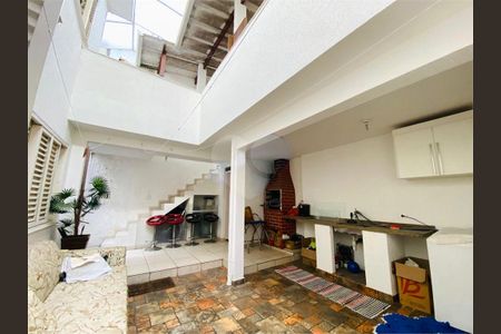 Casa à venda com 5 quartos, 295m² em Jardim Sao Caetano, São Caetano do Sul