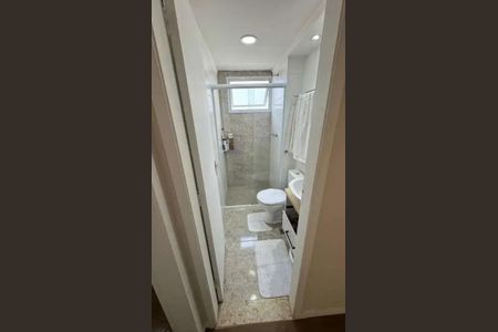 Apartamento à venda com 49m², 2 quartos e 1 vaga Apartamento à venda com 49m², 2 quartos e 1 vagaBanheiro