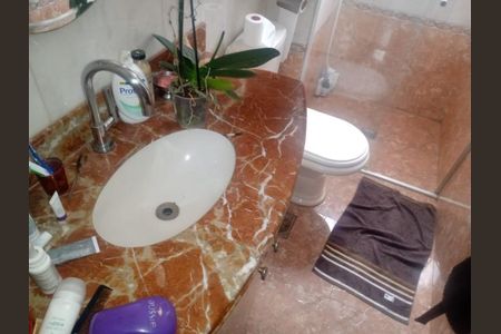 Apartamento à venda com 220m², 4 quartos e 4 vagas