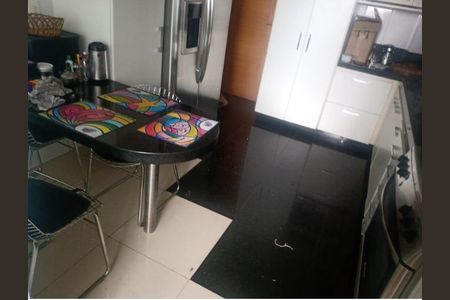 Apartamento à venda com 220m², 4 quartos e 4 vagas