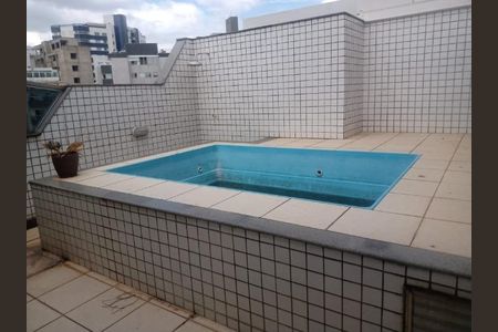 Apartamento à venda com 220m², 4 quartos e 4 vagas