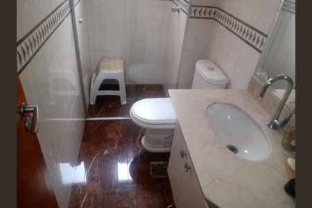 Apartamento à venda com 220m², 4 quartos e 4 vagas