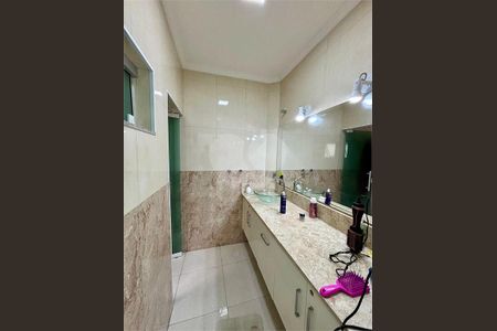 Casa à venda com 6 quartos, 260m² em Vila Galvão, Guarulhos