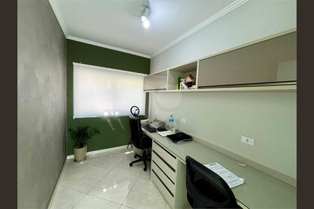 Casa à venda com 6 quartos, 260m² em Vila Galvão, Guarulhos