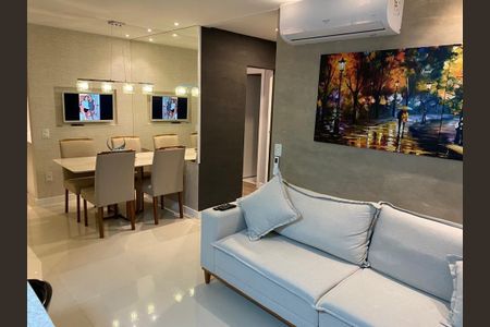Sala de apartamento à venda com 2 quartos, 80m² em Barra Olímpica, Rio de Janeiro