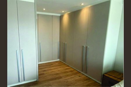 Quarto de apartamento à venda com 2 quartos, 80m² em Barra Olímpica, Rio de Janeiro