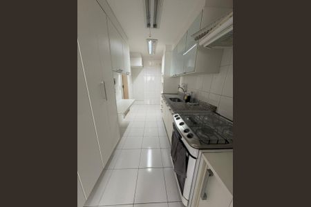 Cozinha de apartamento à venda com 3 quartos, 112m² em Vila Andrade, São Paulo