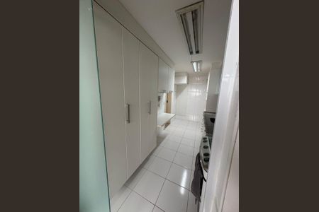 Cozinha de apartamento à venda com 3 quartos, 112m² em Vila Andrade, São Paulo