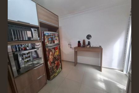 Casa à venda com 3 quartos, 131m² em Vila Isa, São Paulo