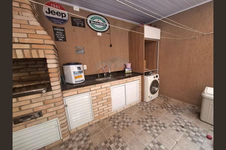Casa à venda com 3 quartos, 131m² em Vila Isa, São Paulo