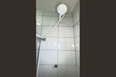 Banheiro de casa para alugar com 1 quarto, 27m² em Jardim São Luís, São Paulo
