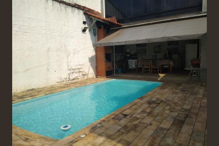 Casa à venda com 6 quartos, 340m² em Vila Guarani (Zona Sul), São Paulo