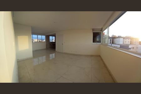 Apartamento à venda com 3 quartos, 95m² em Ana Lúcia, Belo Horizonte