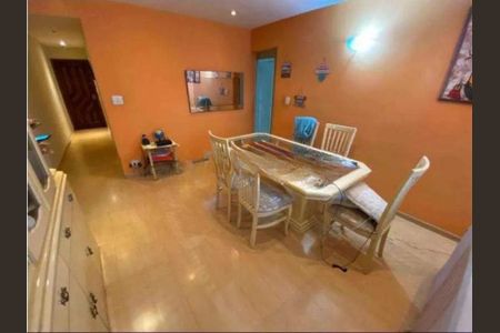 Apartamento à venda com 102m², 2 quartos e 1 vaga