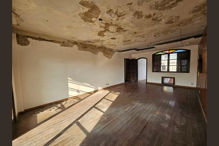 Casa à venda com 504m², 5 quartos e 5 vagas