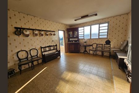 Casa à venda com 504m², 5 quartos e 5 vagas