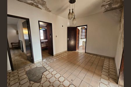 Casa à venda com 504m², 5 quartos e 5 vagas