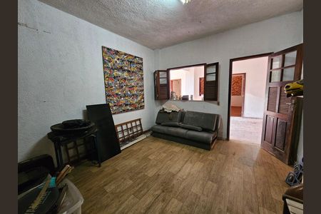 Casa à venda com 504m², 5 quartos e 5 vagas