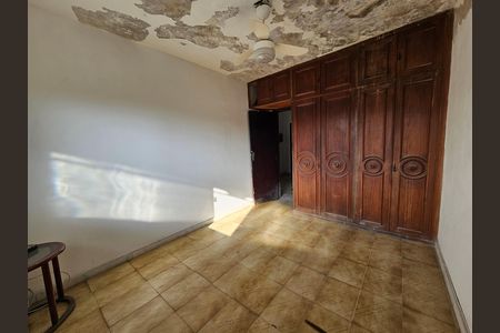 Casa à venda com 504m², 5 quartos e 5 vagas
