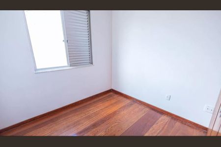 Foto 11 de apartamento à venda com 3 quartos, 90m² em Alípio de Melo, Belo Horizonte