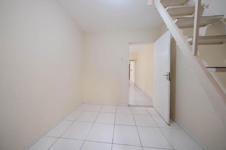 Casa para alugar com 300m², 3 quartos e 2 vagasQuarto 2